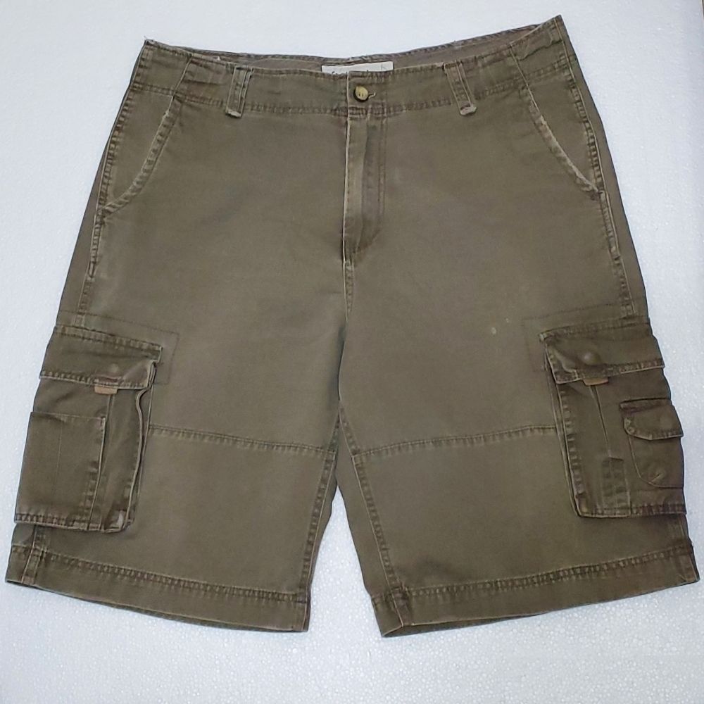 Foot Locker Men's Cargo Shorts Size 36  Dark Khaki Green